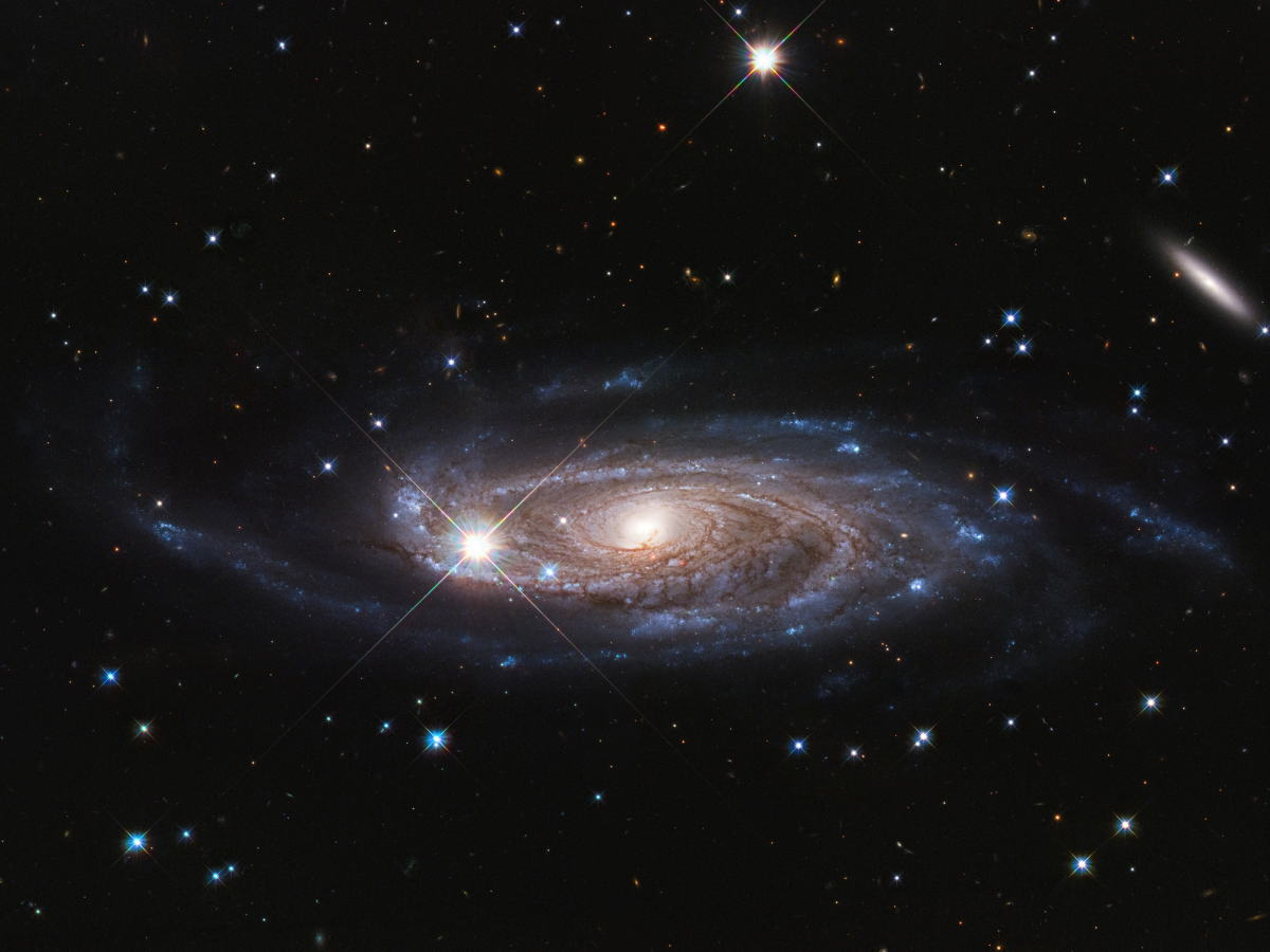 Rubin’s galaxy - UGC 2885 - largest galaxy